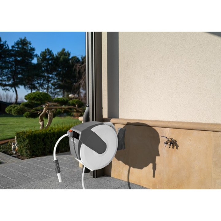 Suport automat de furtun White Line 35m cu furtun 1/2" și accesorii